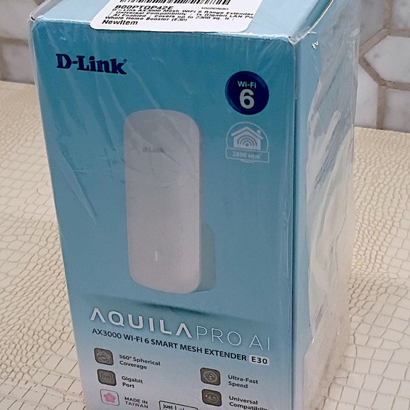 Unused Opened D-Link AQUILA PRO AI AX3000 Wi-Fi 6 Smart Mesh Extender - E30 - Picture 1 of 13